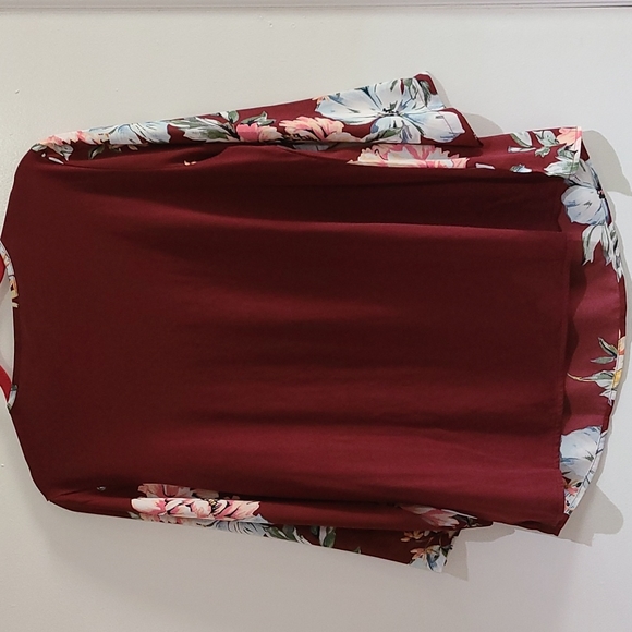 Van Heusen red floral top three quarter sleeve L - Picture 5 of 6